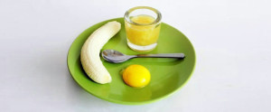 желток яййца и банан